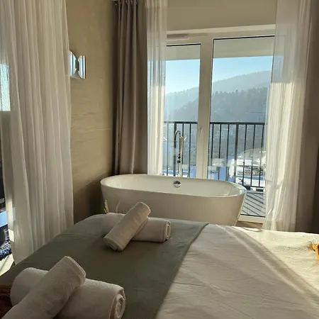 Widok Marzen Sun&ski Romantic Art House Z Garazem